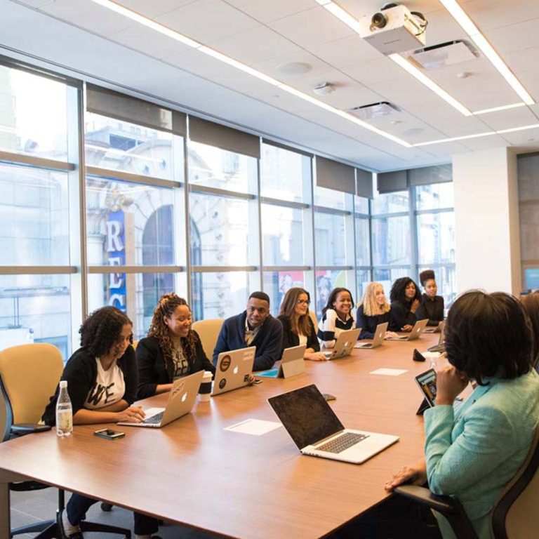 5 Tips on Starting a Successful Commercial Cleaning Franchise Business <span class=read-time-custom>9 mins read</span>